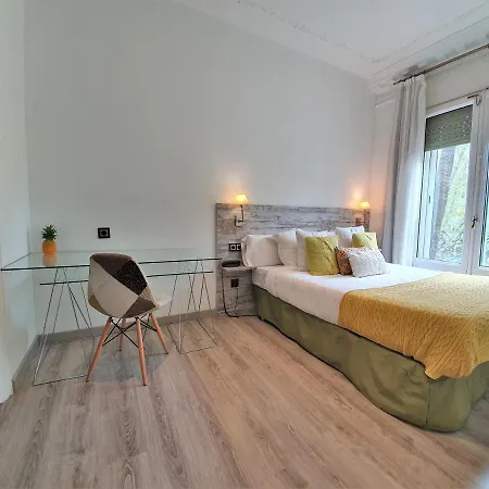 Dreamkeys Apartahotel Barcelona